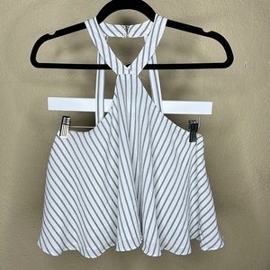 Olivaceous top size small